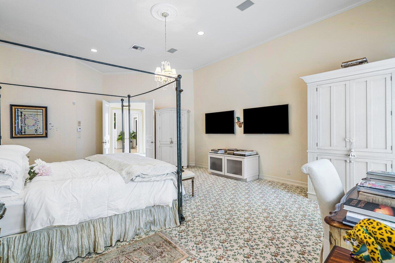 VINTAGE OAKS / POLO CLUB - Residential