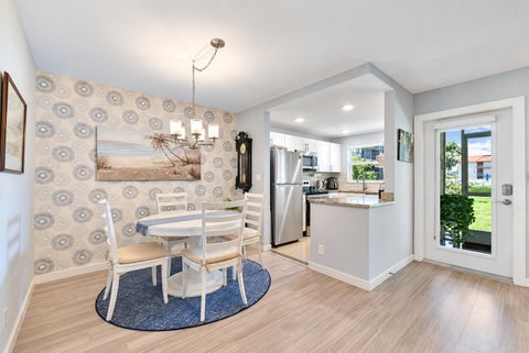 Tiny photo for 804 SE 7th Street SE #105, Deerfield Beach, FL 33441 (MLS # B26085077)