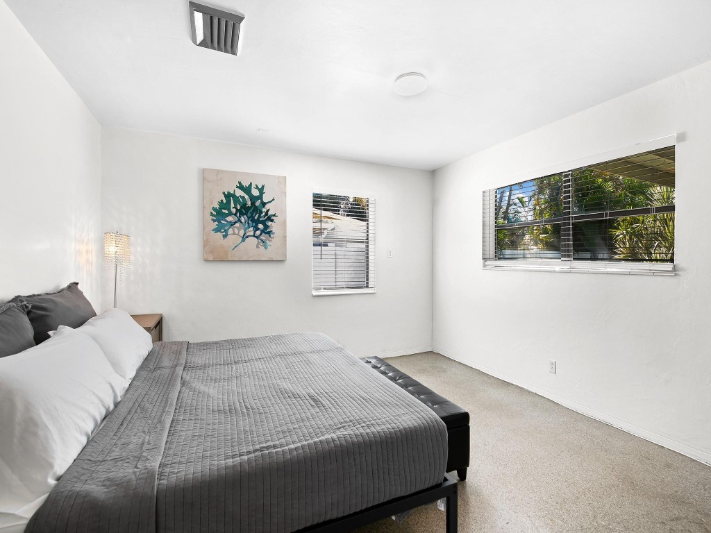 BEACHWAY MANOR - Residential Lease