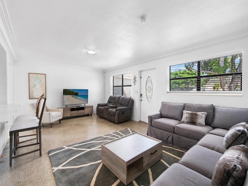 BEACHWAY MANOR - Residential Lease