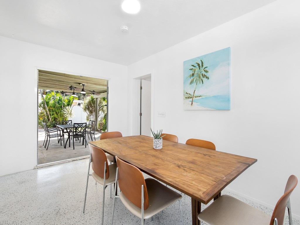 BEACHWAY MANOR - Residential Lease