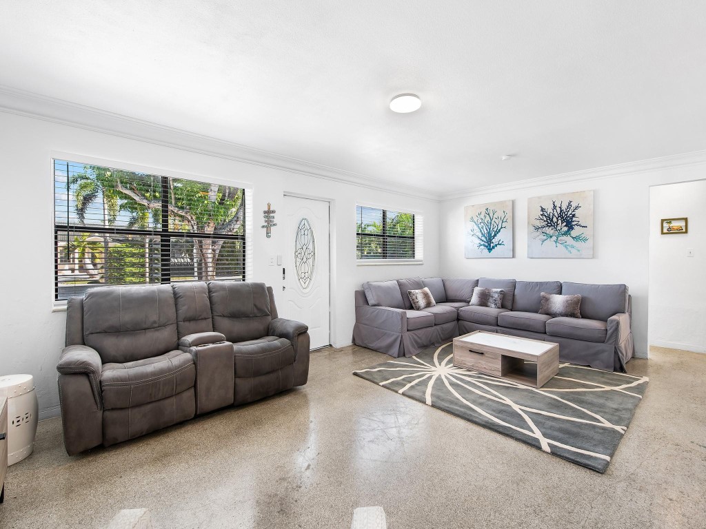 BEACHWAY MANOR - Residential Lease