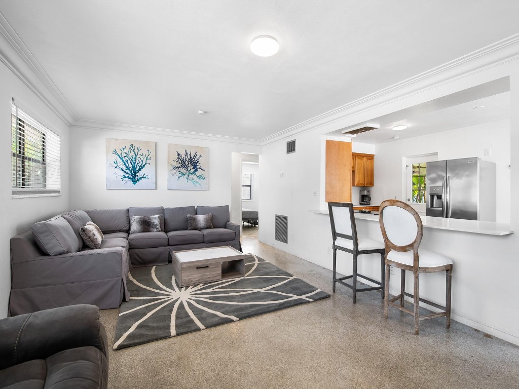 BEACHWAY MANOR - Residential Lease