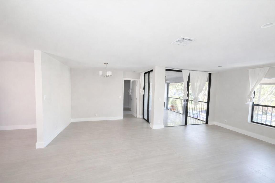 KARANDA VILLAGE VII-A CONDO - Residential