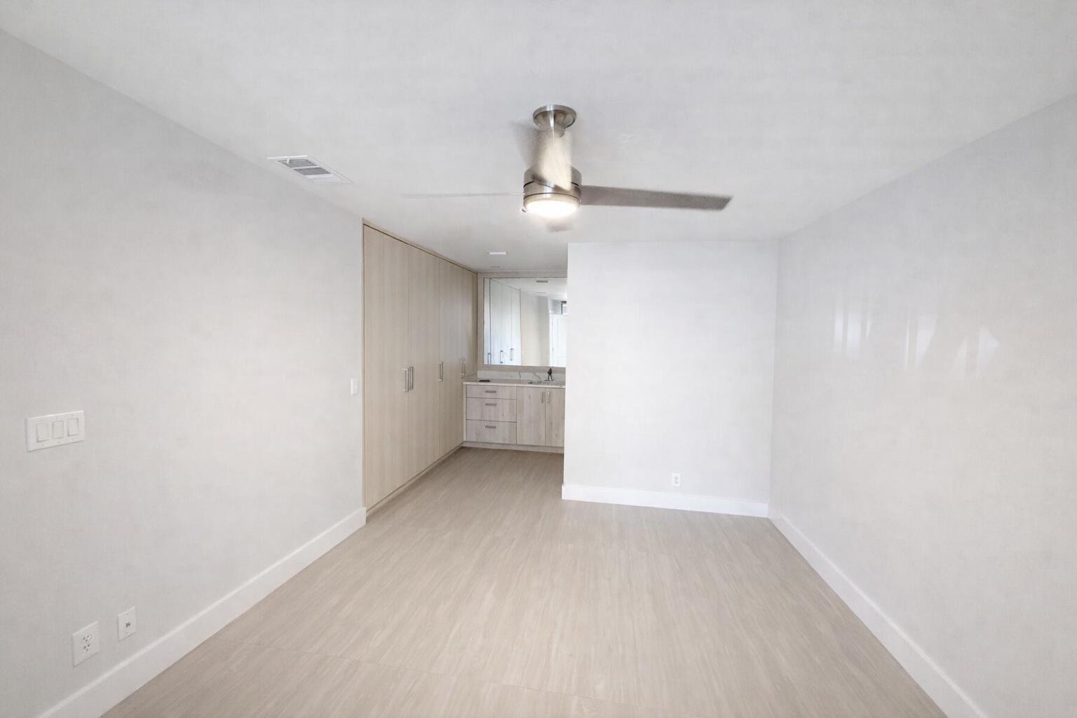 KARANDA VILLAGE VII-A CONDO - Residential