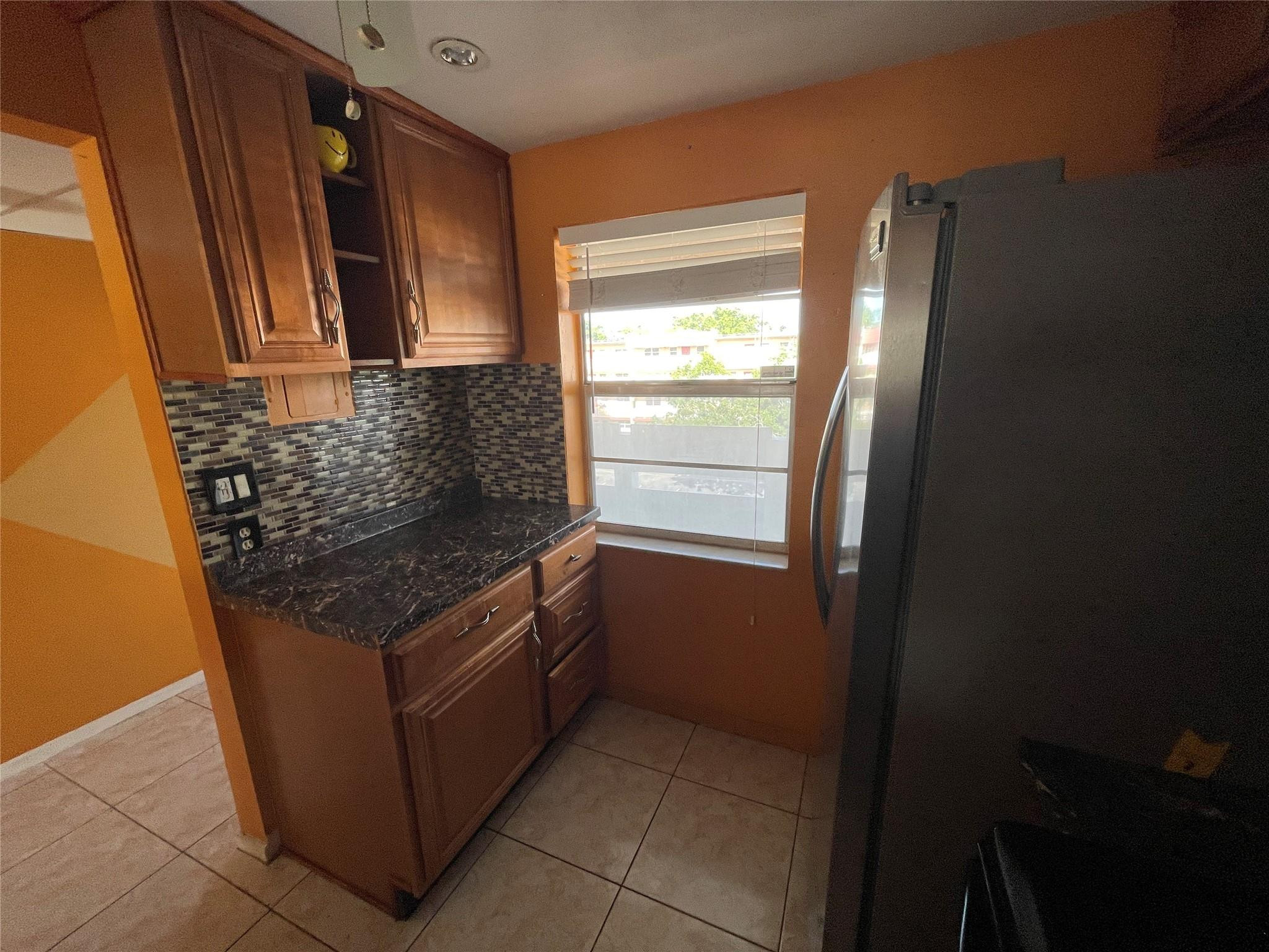 Oriole Golf & Tennis Club - Residential
