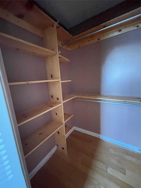 Oriole Golf & Tennis Club - Residential