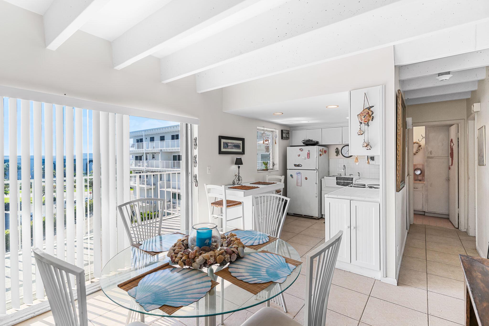 SOUTH PALM RESIDENCE INC - Residential Lease