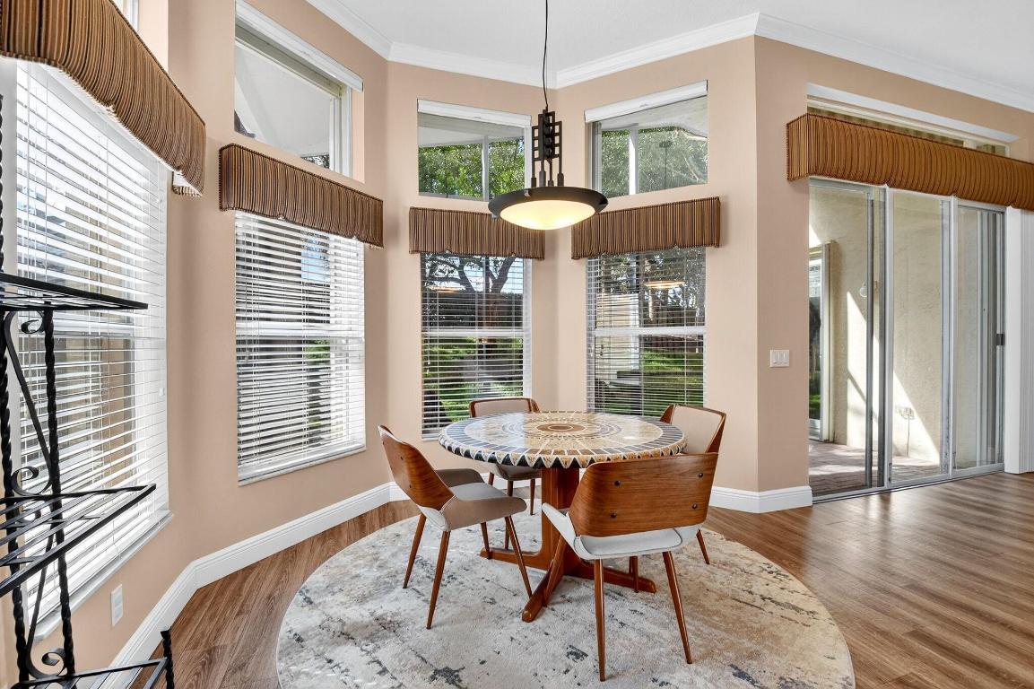 Valencia Shores 5 - Residential