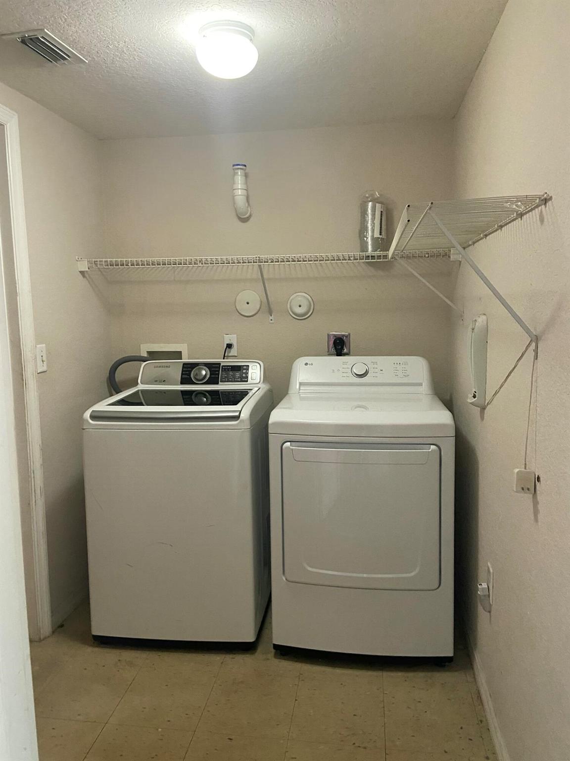 Cypress Pointe - Residential Lease