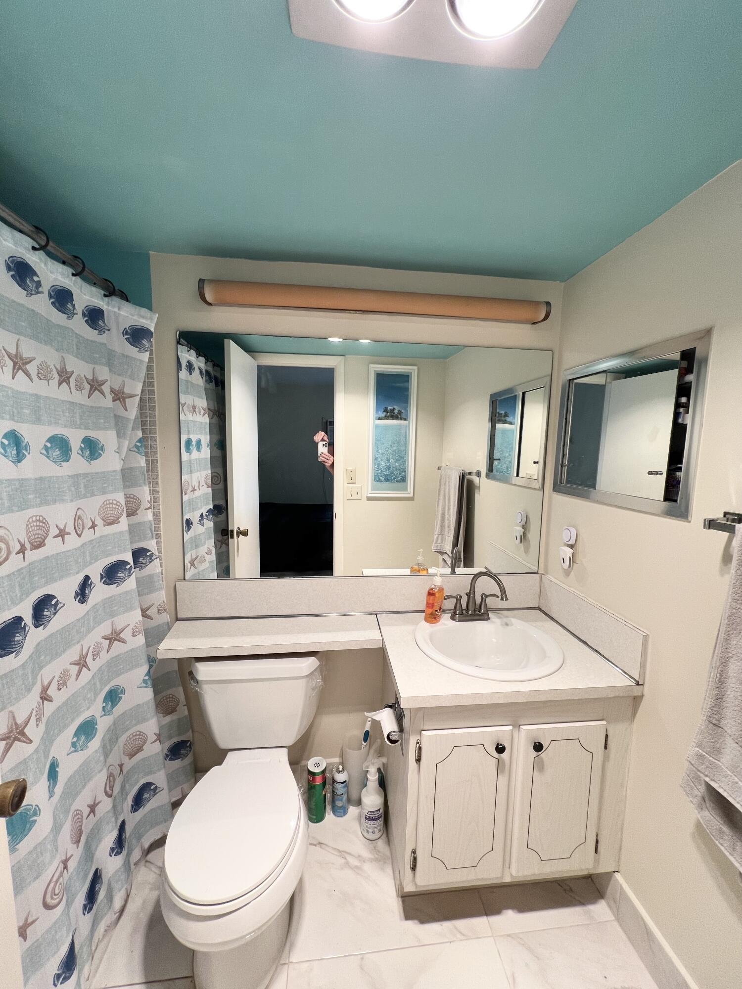 ISLEWOOD A CONDO - Residential