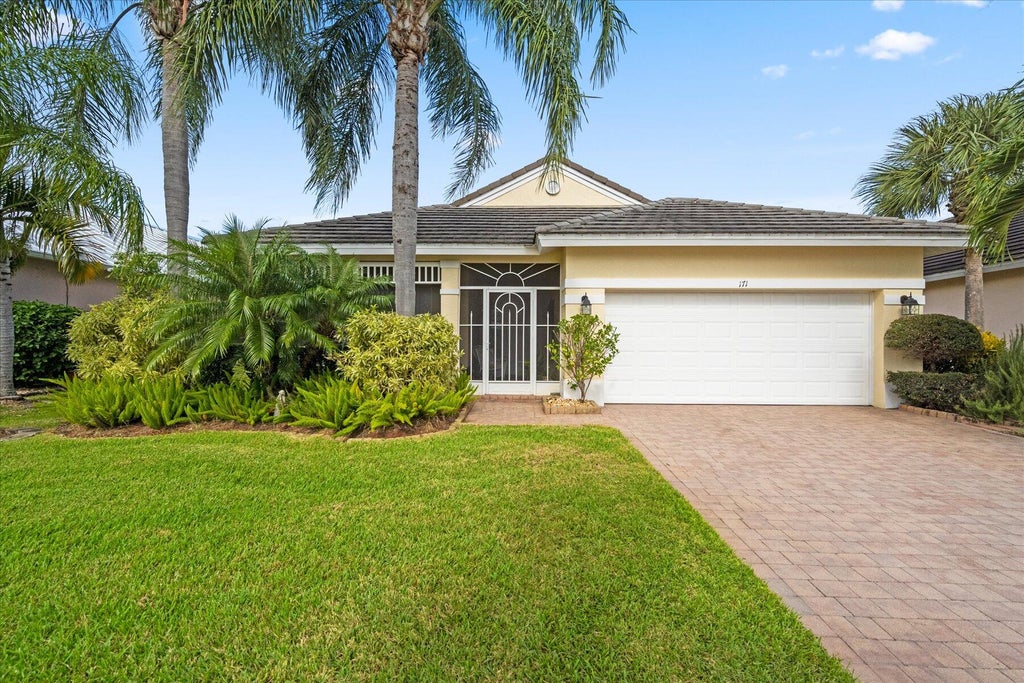 Photo of 171 NW Swann Mill Circle, Port Saint Lucie, FL 34986 (MLS # R11145528)