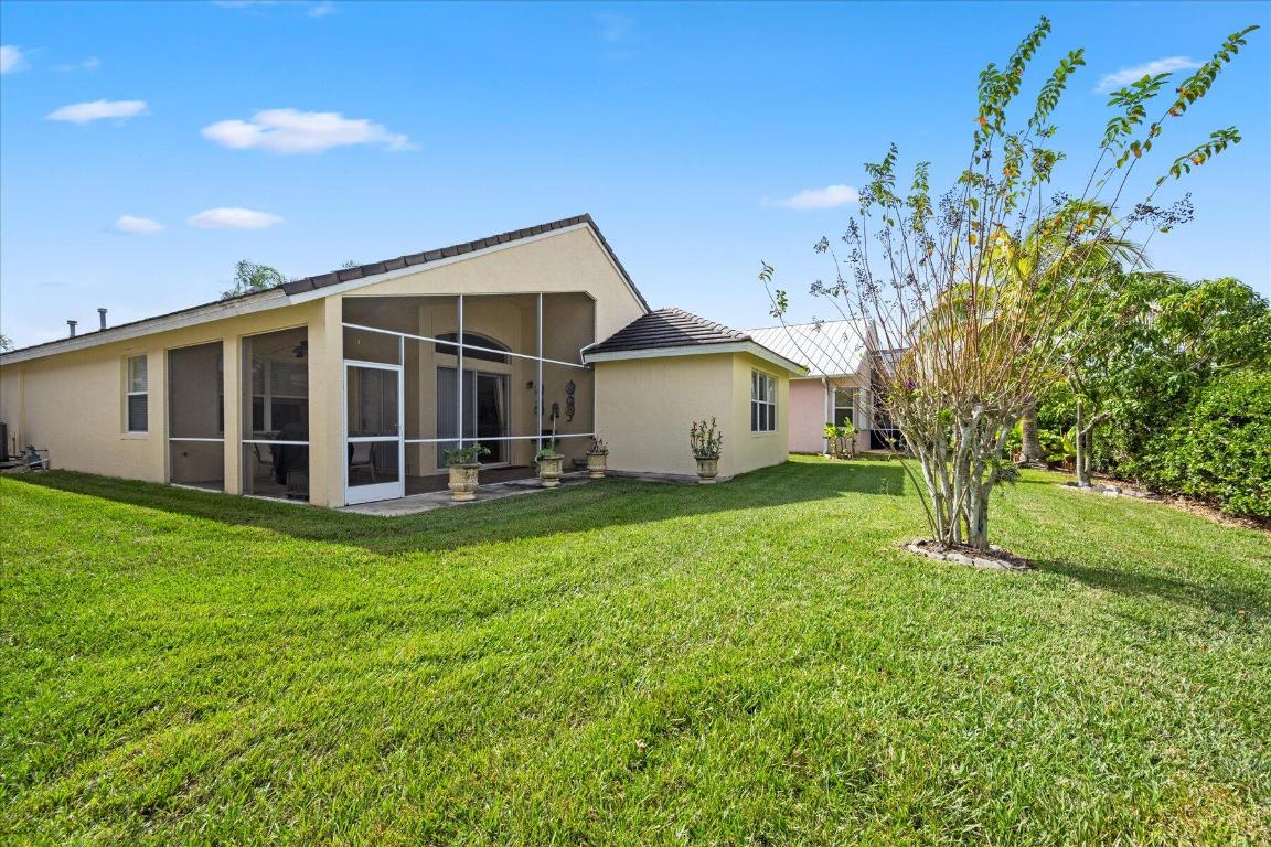 MAGNOLIA LAKES AT ST LUCIE WEST PHASE 2 - Residential Lease