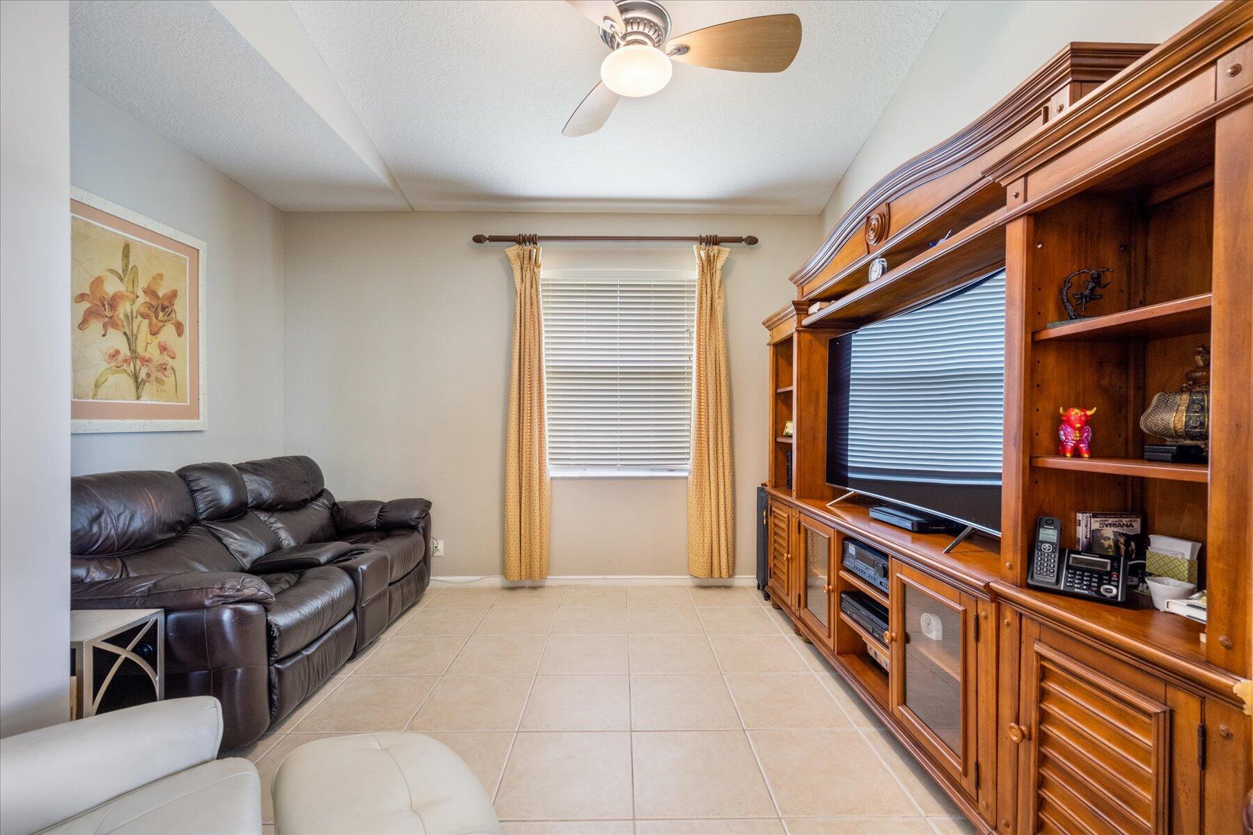 MAGNOLIA LAKES AT ST LUCI - Residential Lease