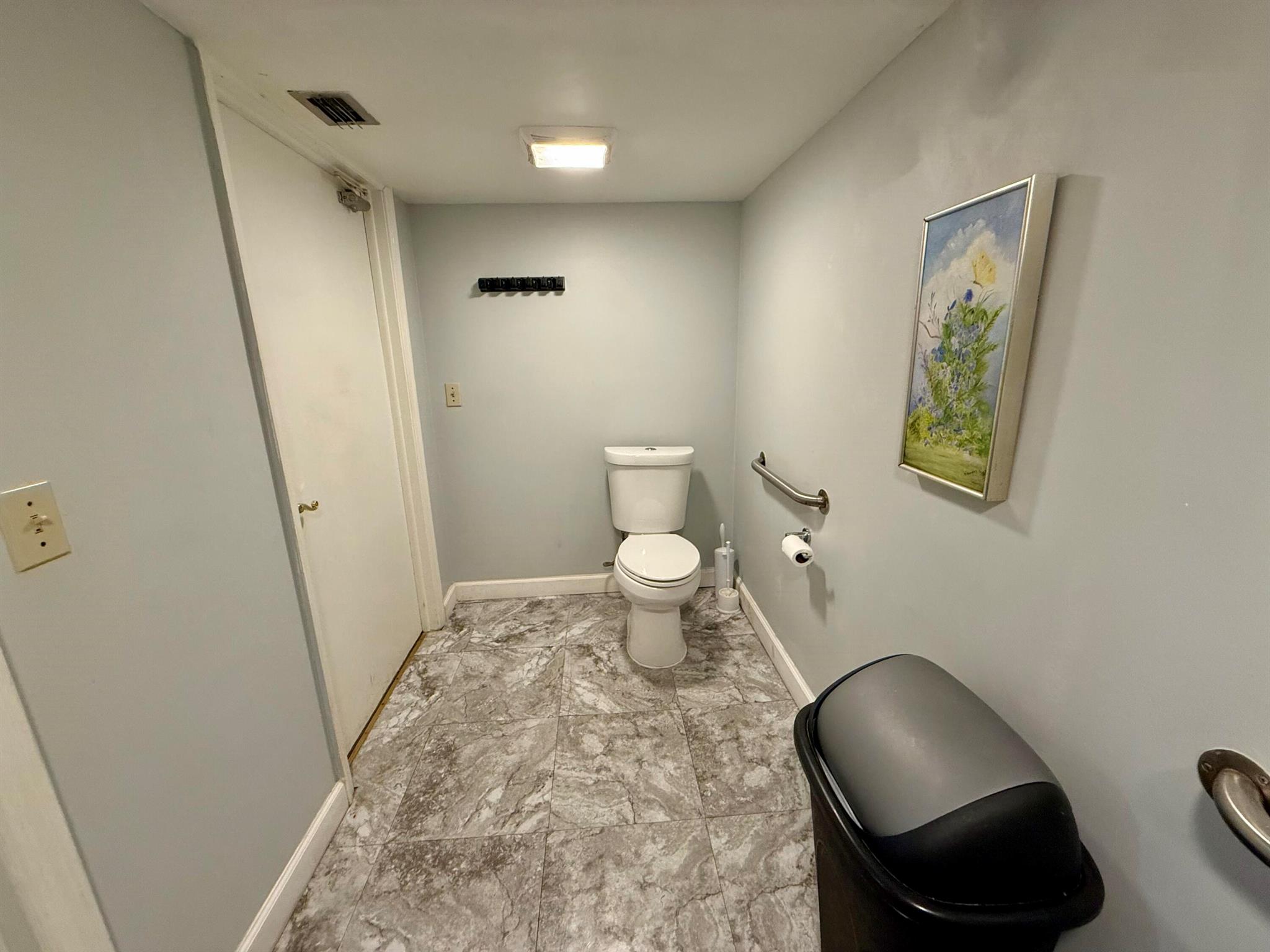 DITTMAR'S REPLAT - Commercial Lease