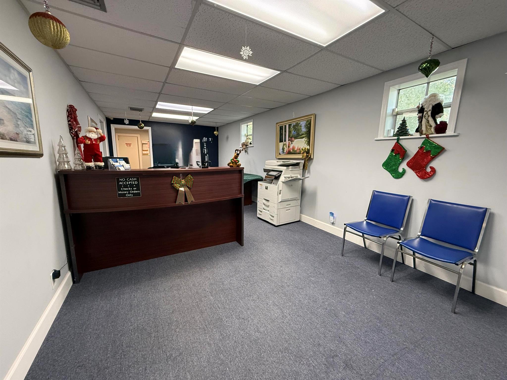 DITTMAR'S REPLAT - Commercial Lease