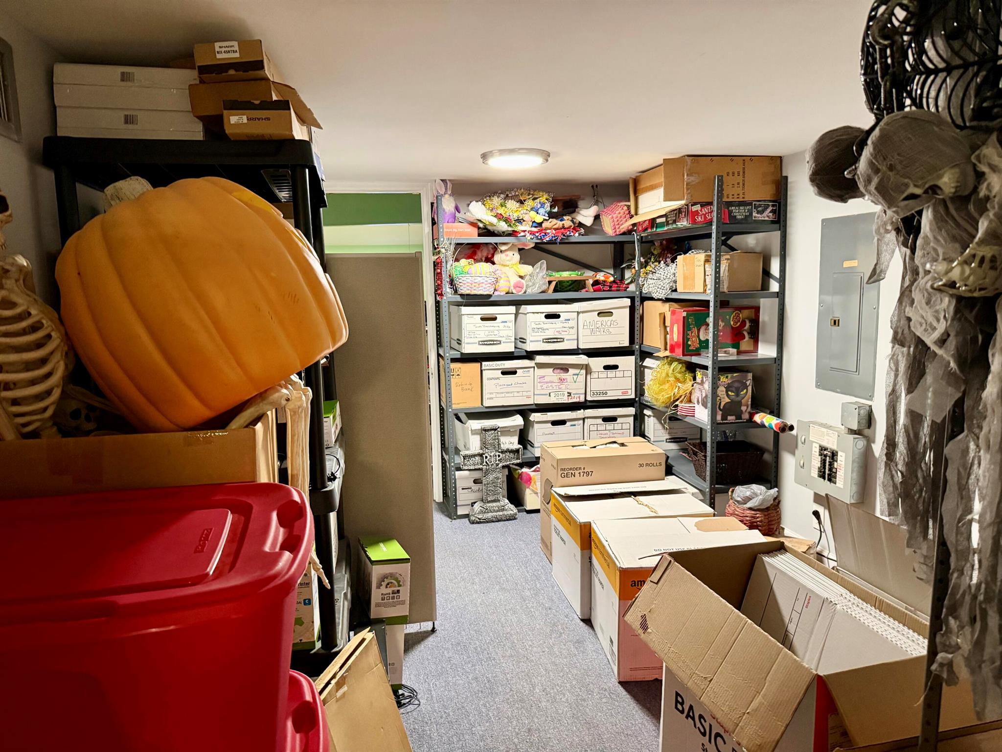 DITTMAR'S REPLAT - Commercial Lease