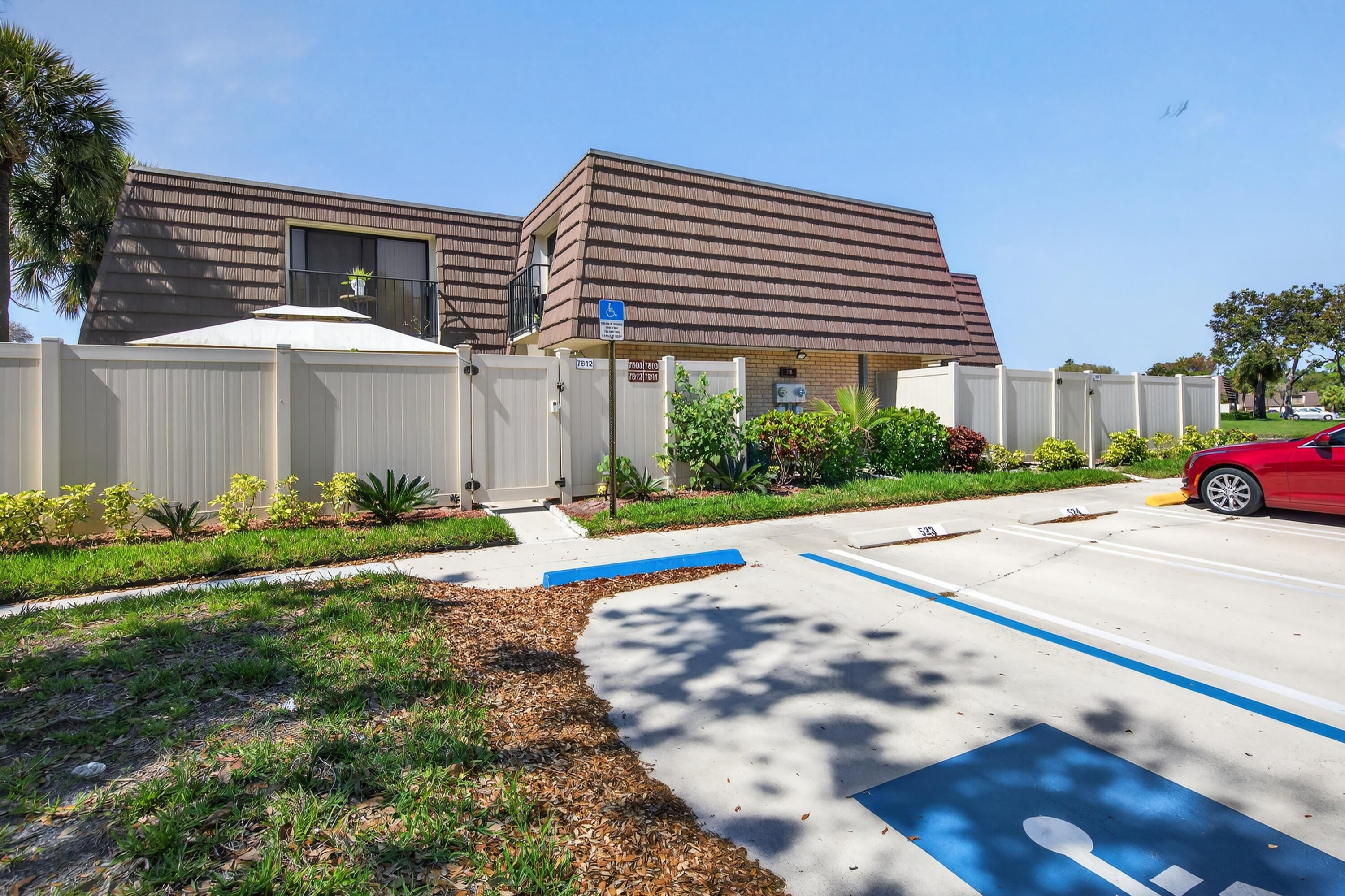 View photos, virtual tours, details... 7811 78TH Way