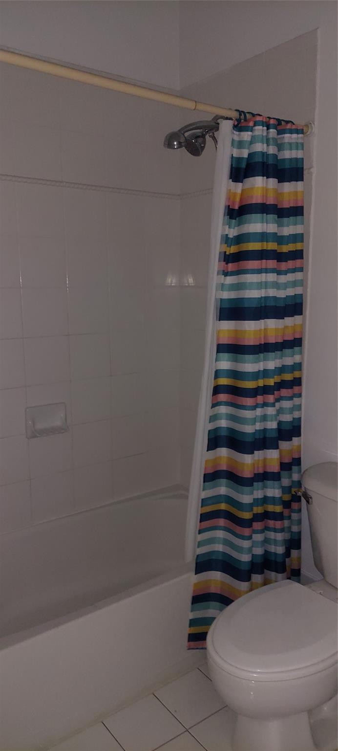 COVE AT FRENCH VILLAS - Residential Lease