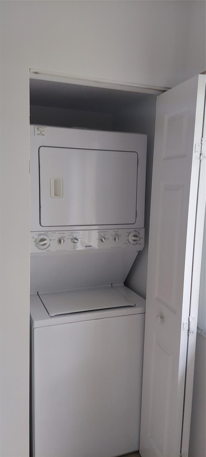 COVE AT FRENCH VILLAS - Residential Lease