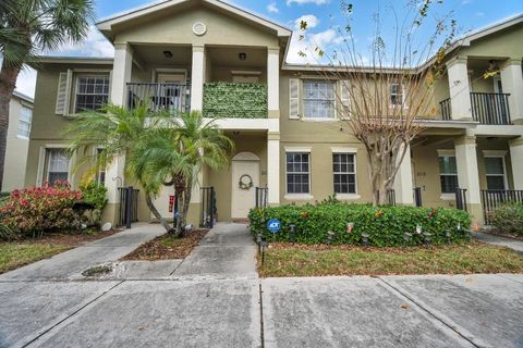 Photo of 2109 SE Glen Ridge Drive, Port Saint Lucie, FL 34952 (MLS # R11154231)