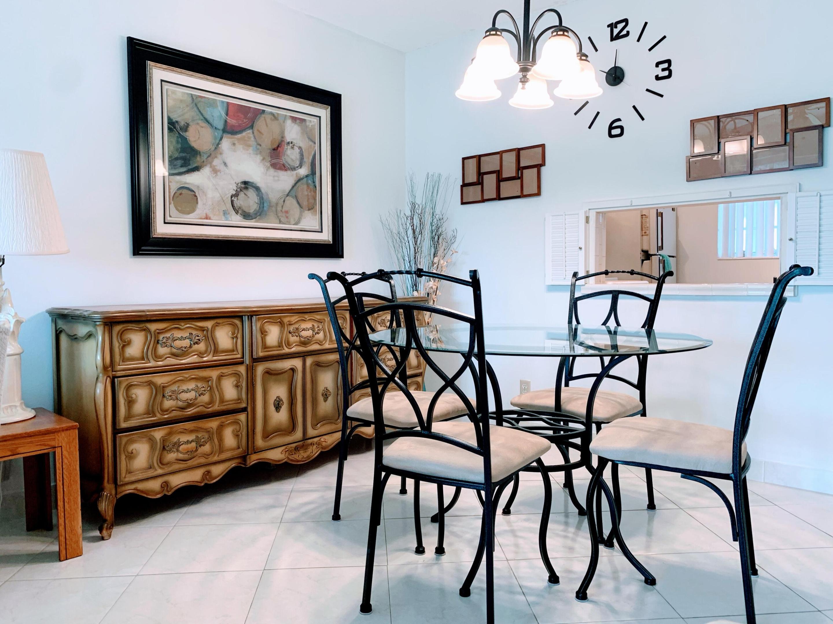 LAUDERDALE OAKS CONDO 4 - Residential