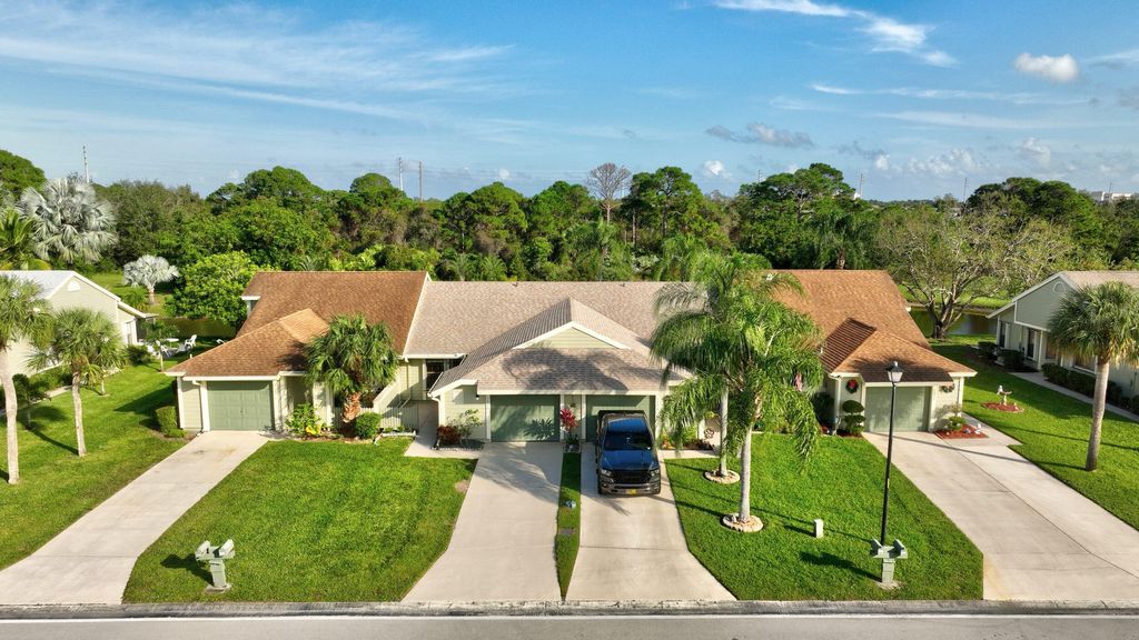 Photo of 1520 SE Crayrich Court, Port Saint Lucie, FL 34952 (MLS # R10940480)