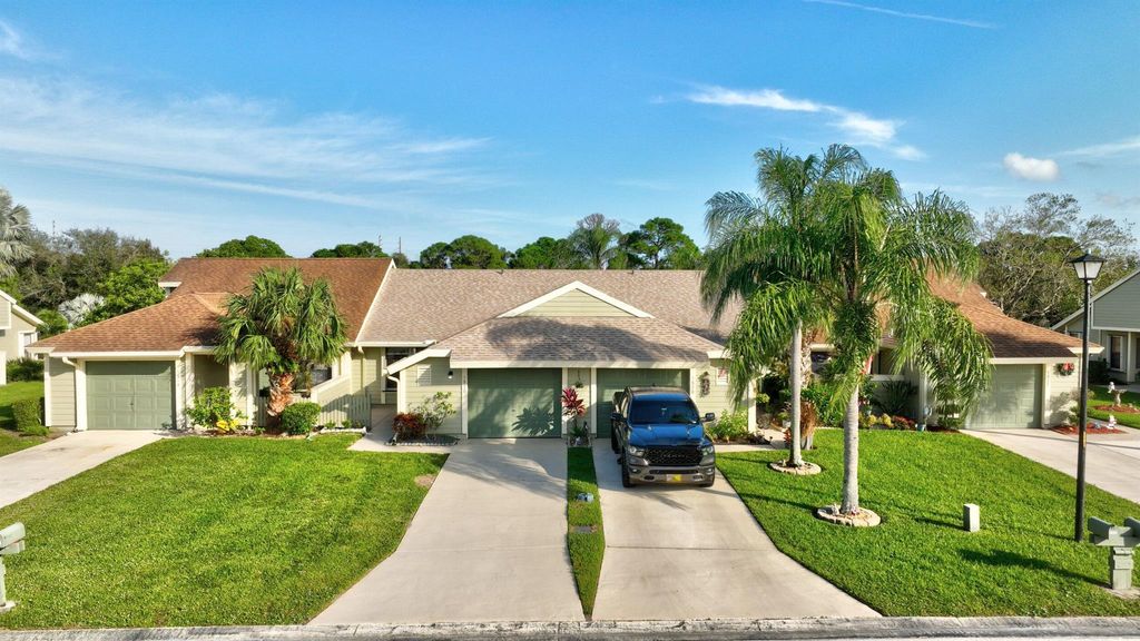 Photo of 1520 SE Crayrich Court, Port Saint Lucie, FL 34952 (MLS # R10940480)