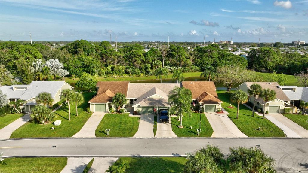 Photo of 1520 SE Crayrich Court, Port Saint Lucie, FL 34952 (MLS # R10940480)