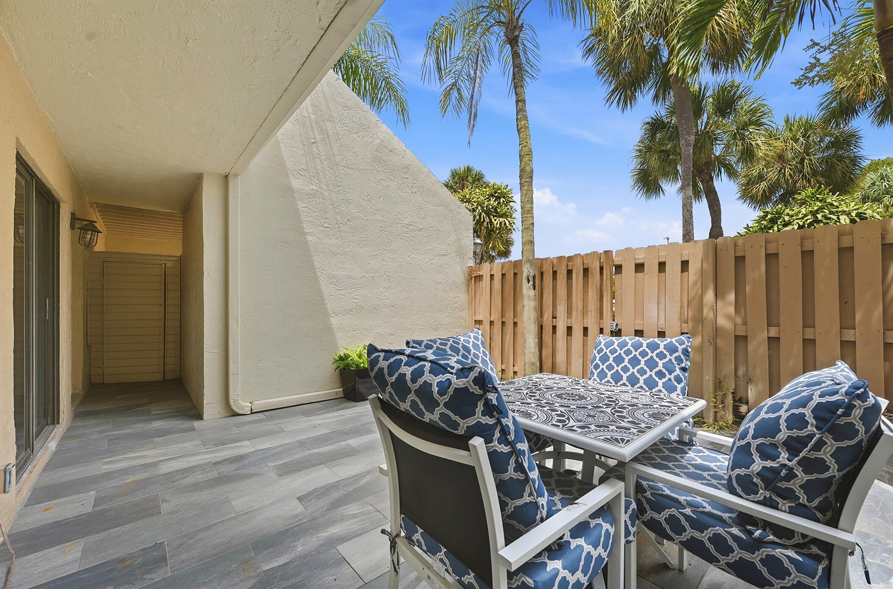 602 Executive Center Drive Unit 105