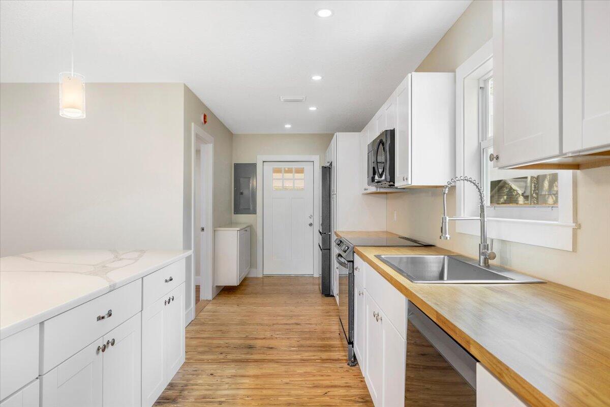 VILLA MARCELLA SUB REPLAT - Residential