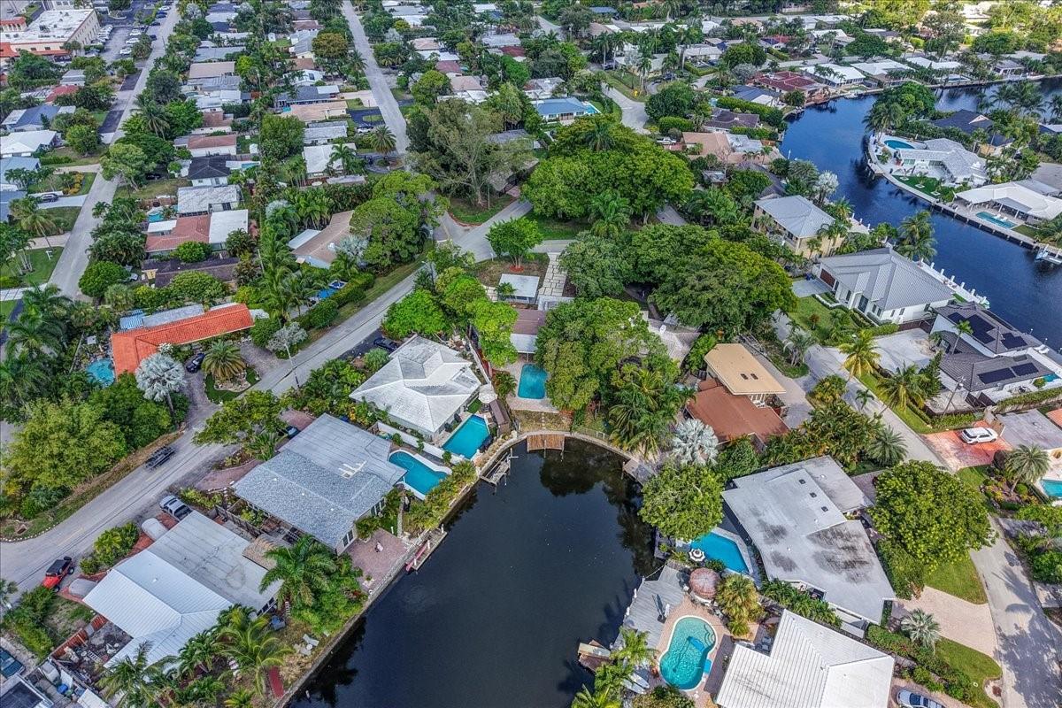 Coral Shores - Residential