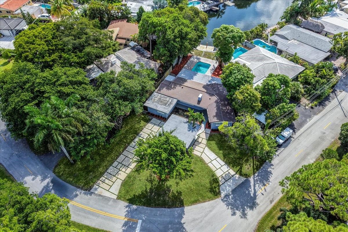 Coral Shores - Residential