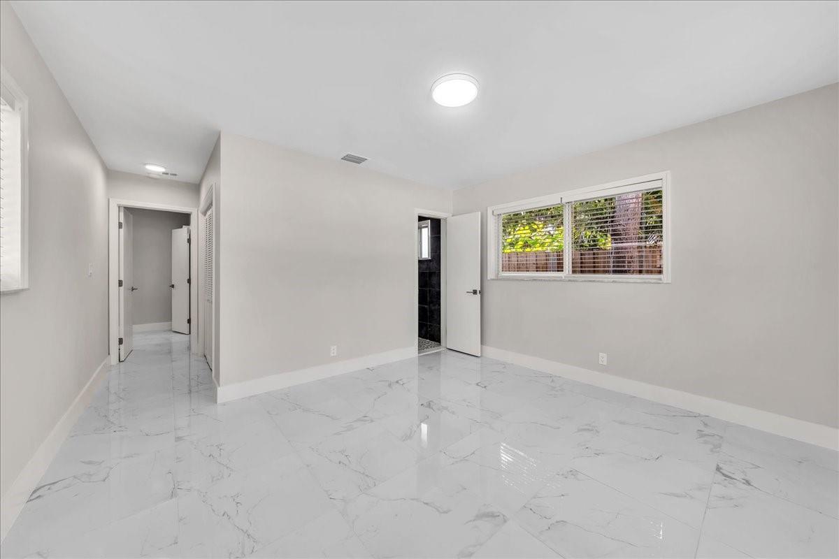 Coral Shores - Residential