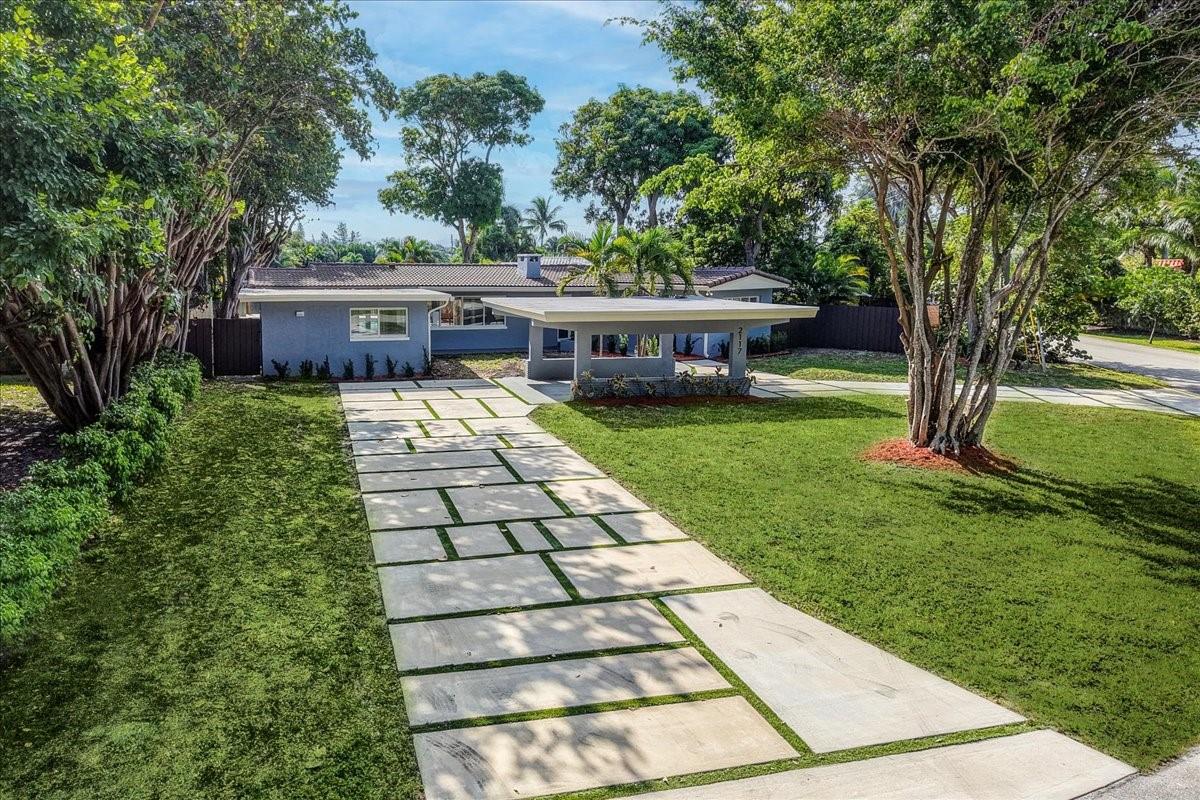 Coral Shores - Residential