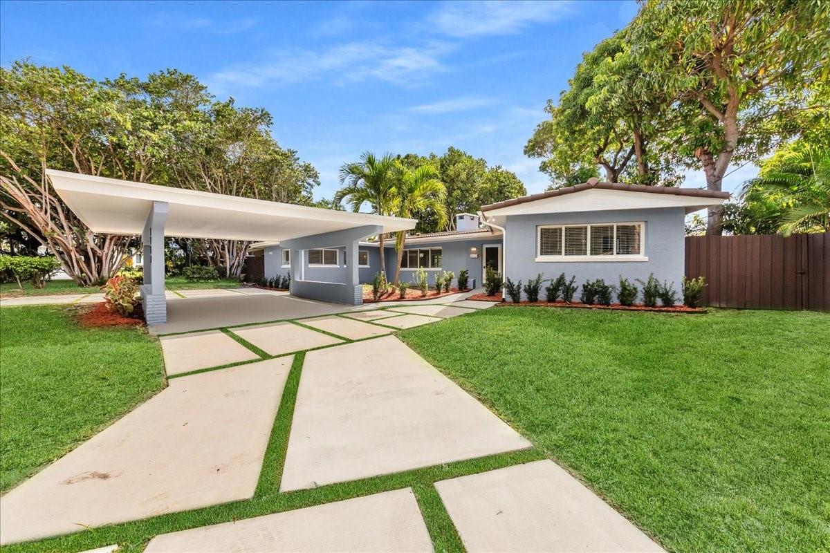2117 Coral Gardens Dr