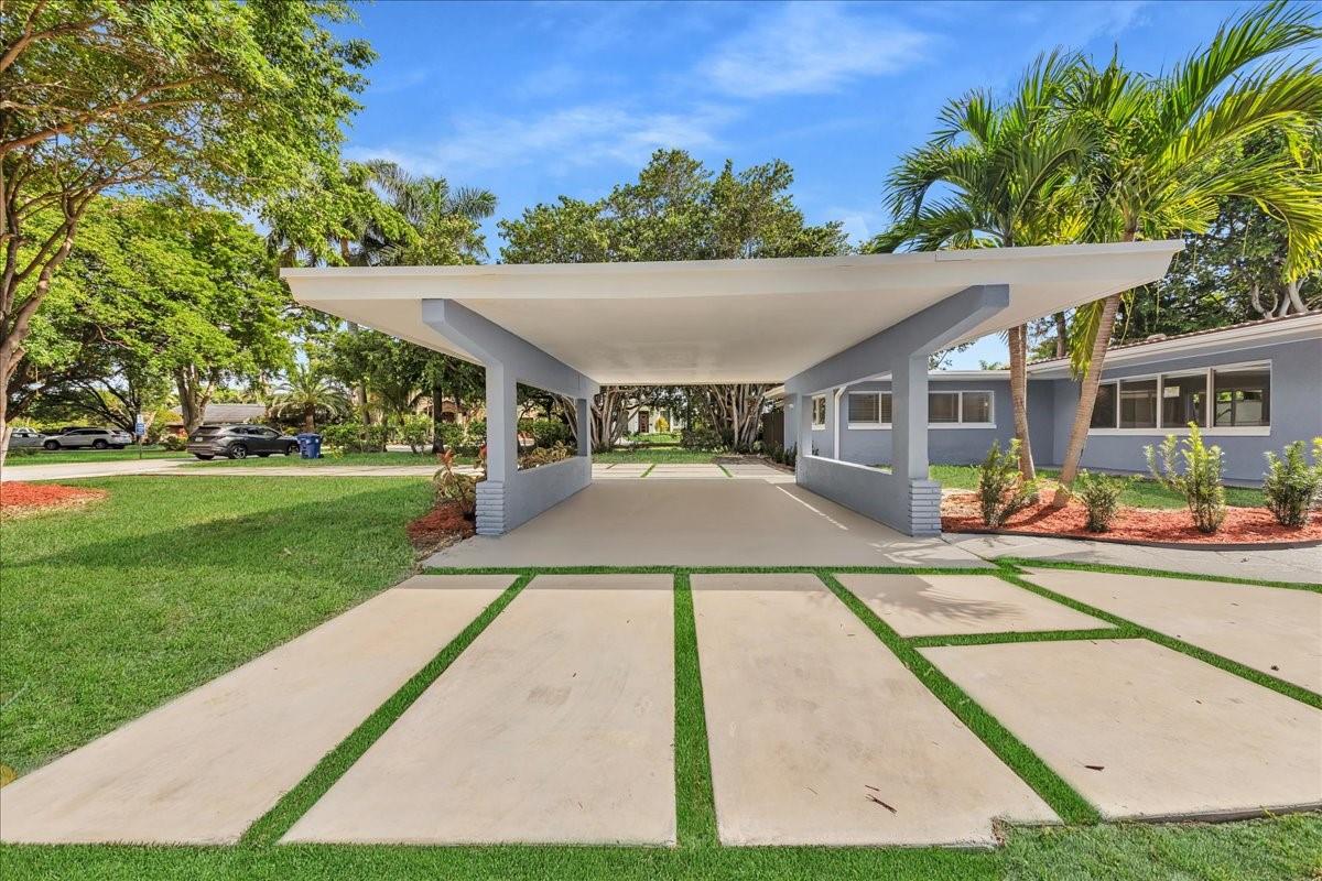 2117 Coral Gardens Dr
