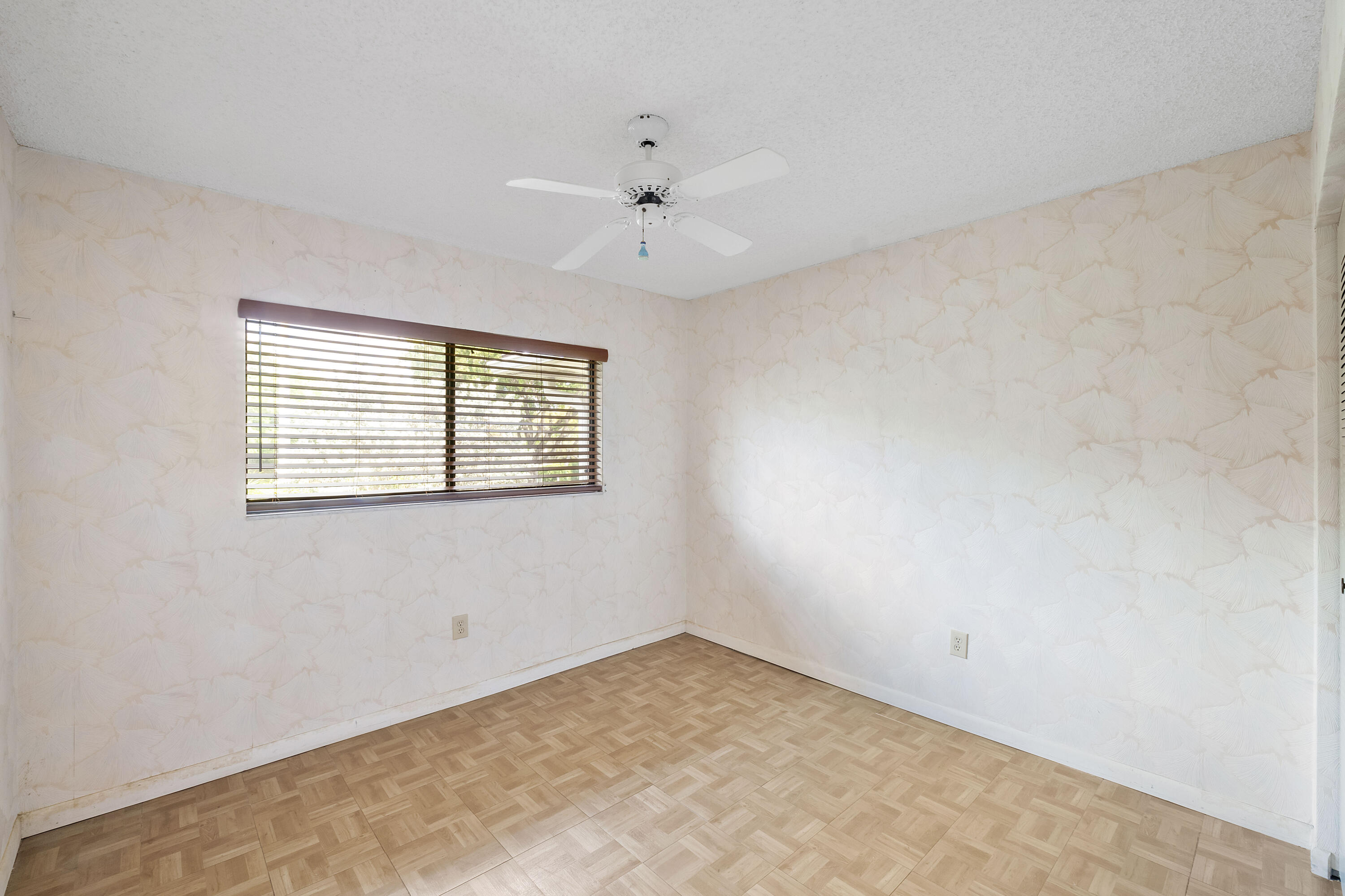 CLAIRMONT CONDOMINIUM M - Residential