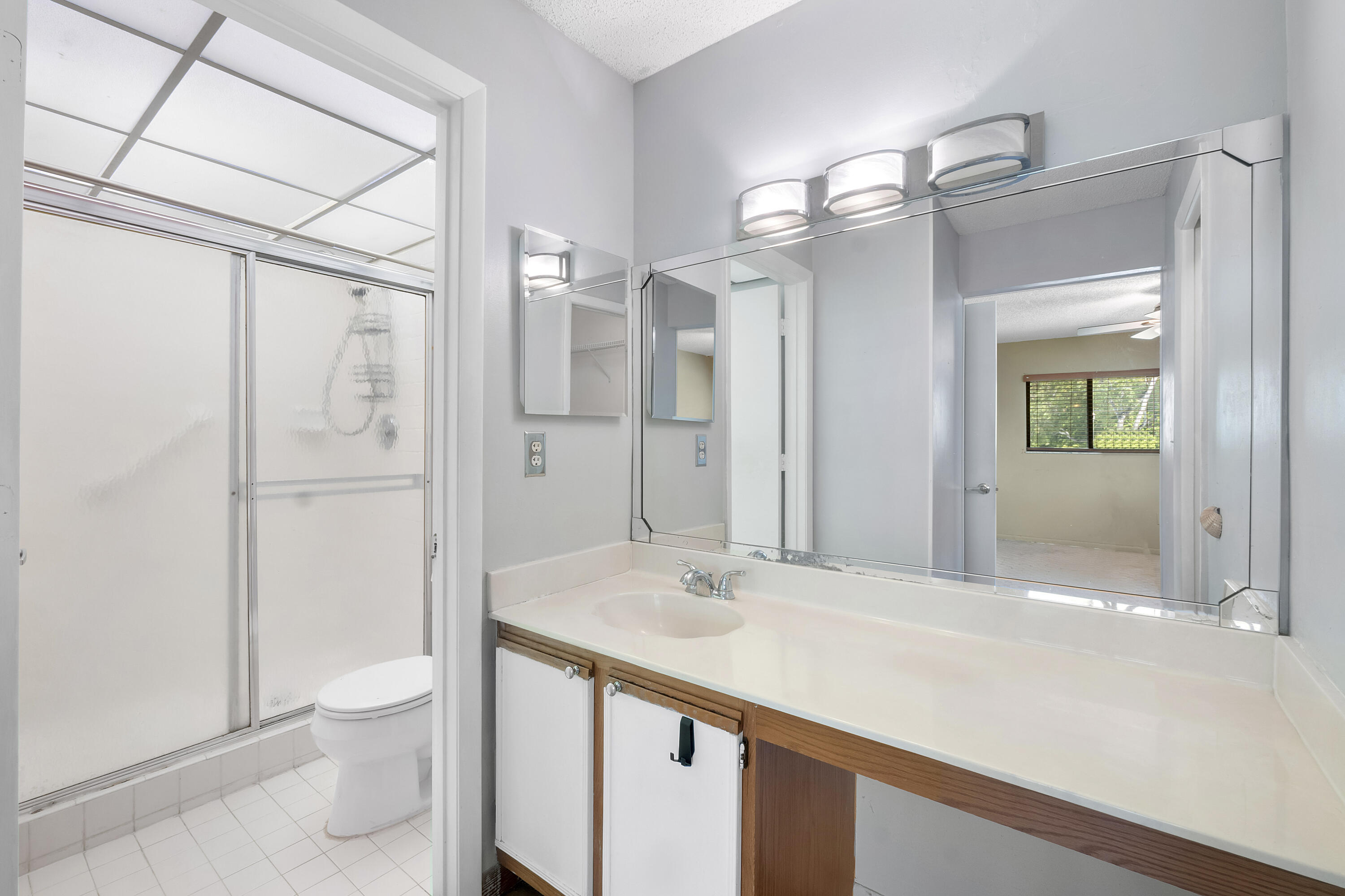 CLAIRMONT CONDOMINIUM M - Residential