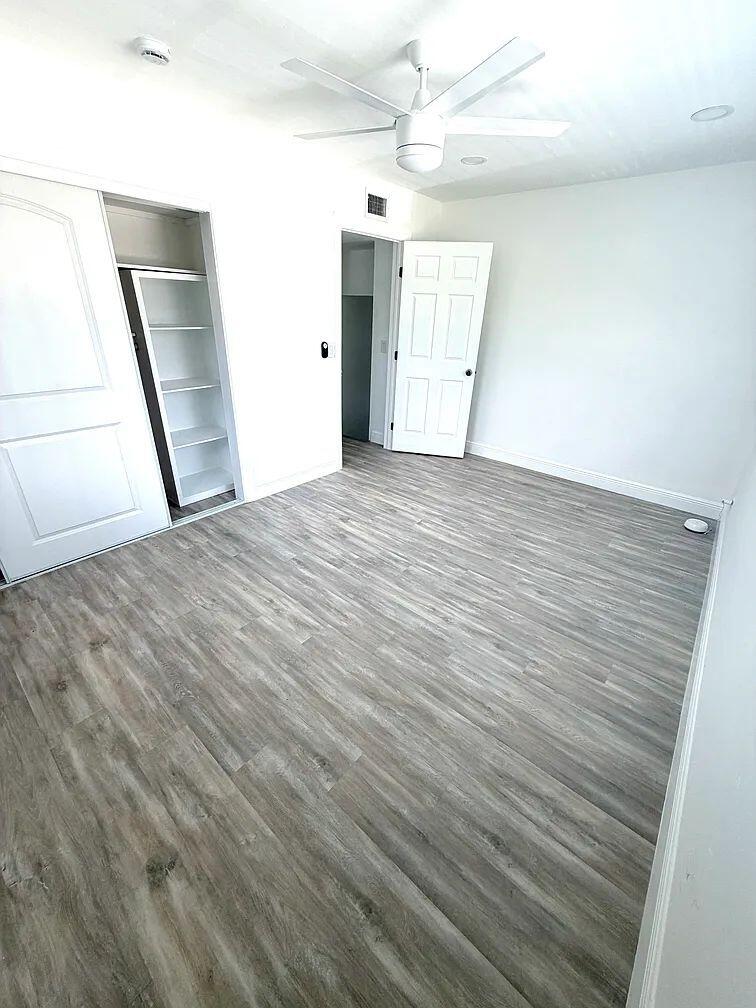 LAKE OSBORNE ESTATES 4 - Residential Lease