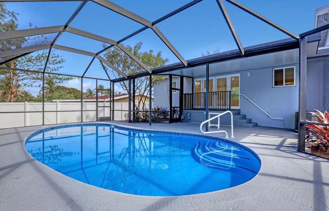 LAKE OSBORNE ESTATES 4 - Residential Lease