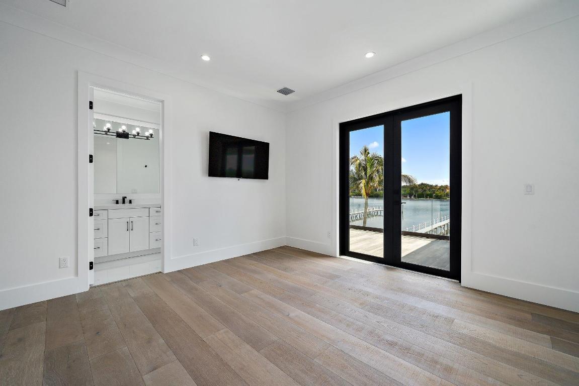 Manalapan - Residential