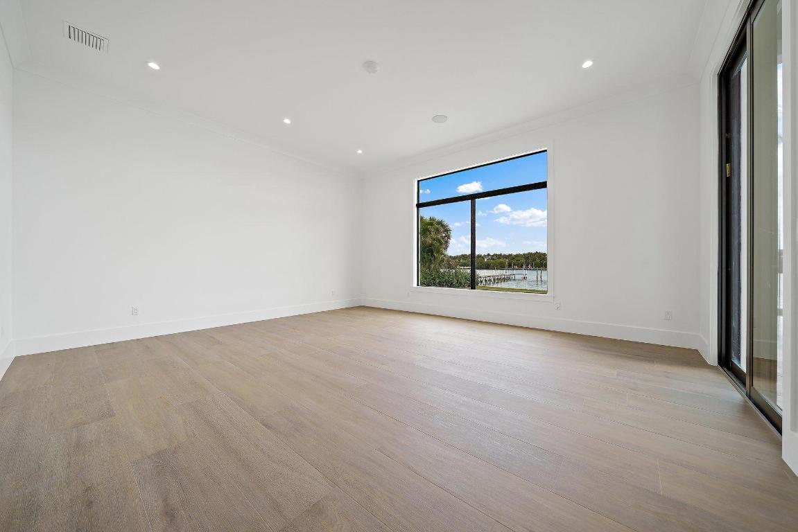 Manalapan - Residential