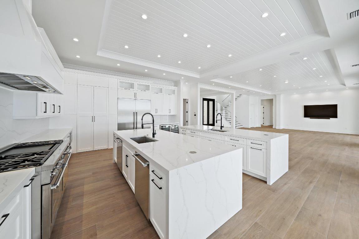 Manalapan - Residential