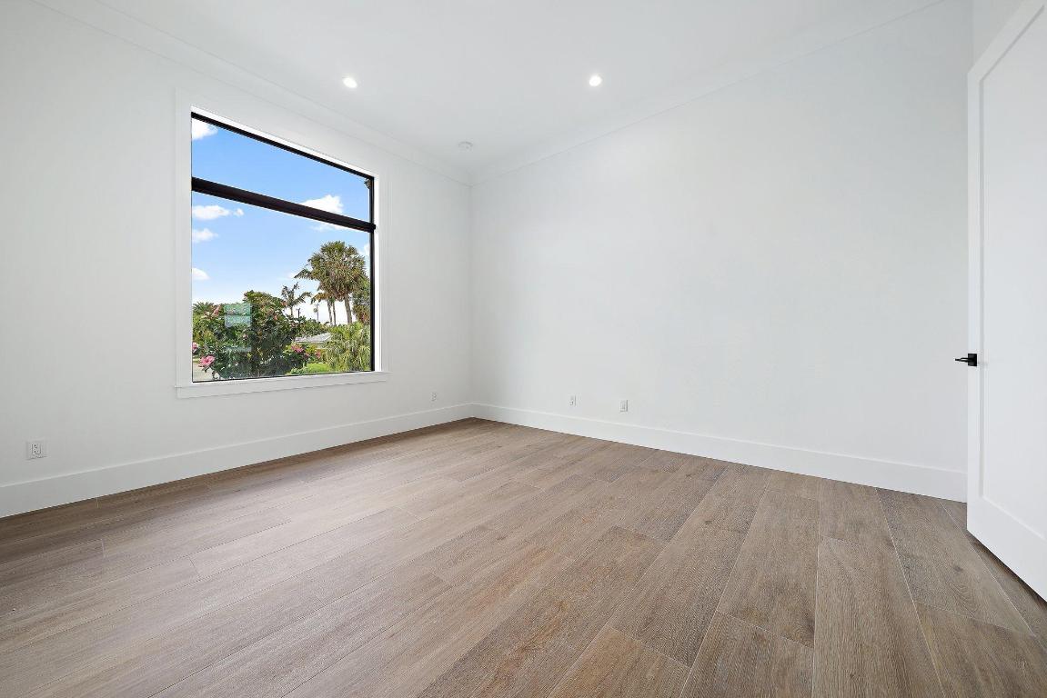 Manalapan - Residential