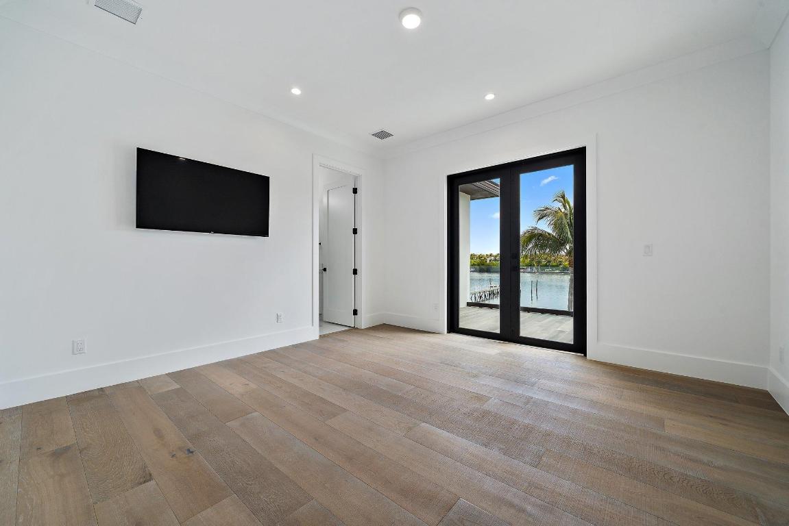 Manalapan - Residential