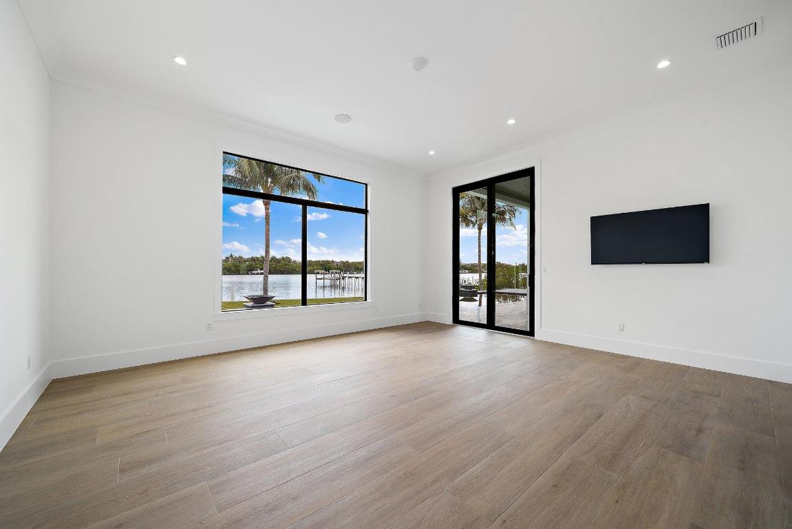 Manalapan - Residential