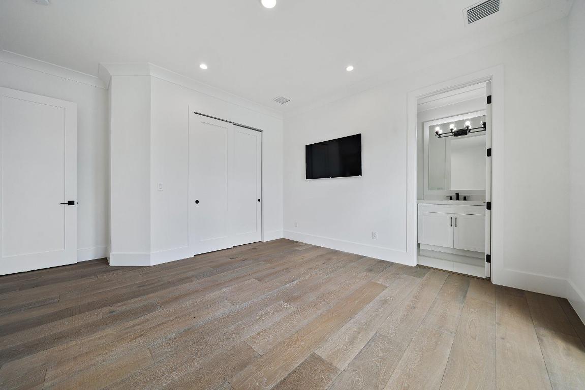 Manalapan - Residential