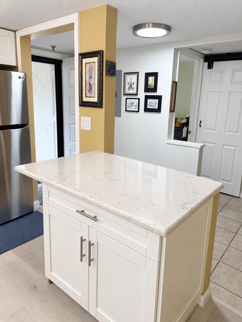 Properties 3154 Via Poinciana 115