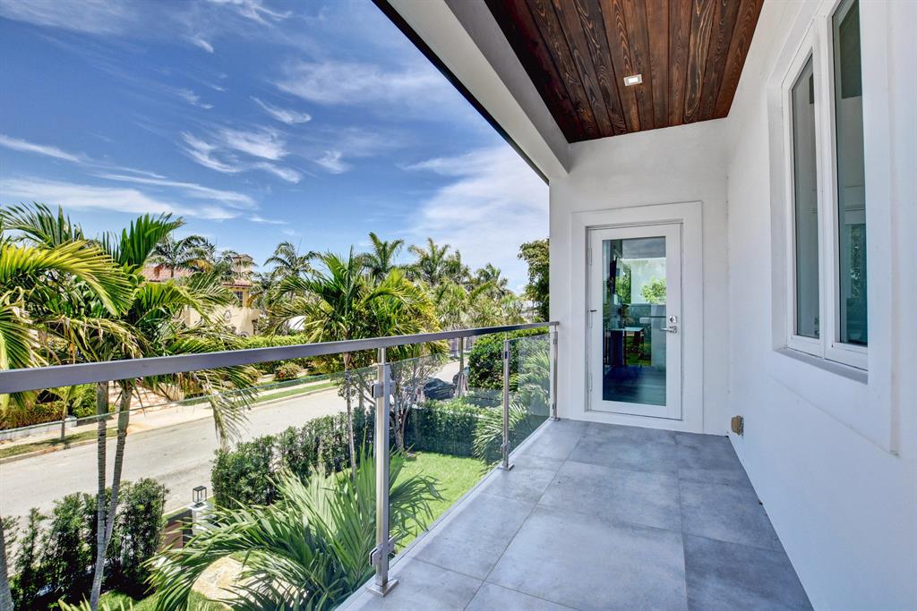 EDGEWATER - Residential